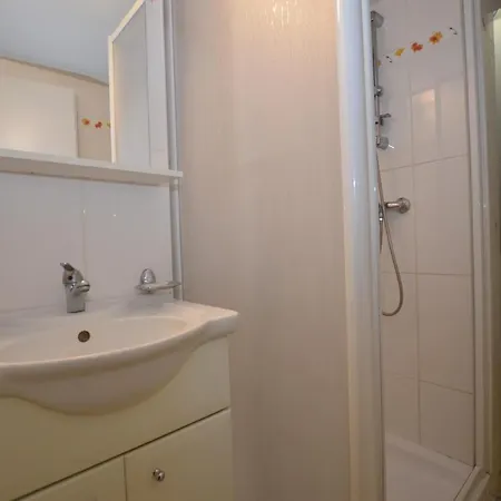 Poolincluded - Chalet Kuki Prázdninový dům *